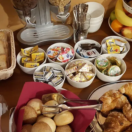 Cavour Bed and Breakfast