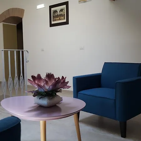 Cavour Bed and Breakfast