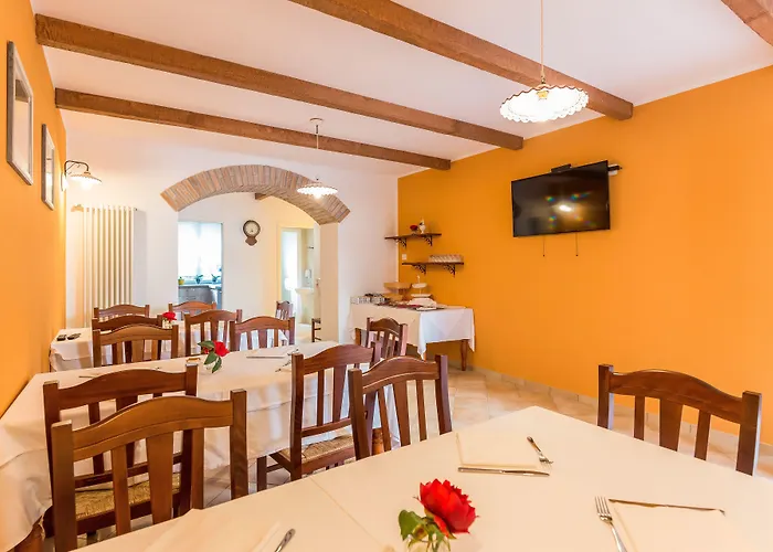 Cavour 4*