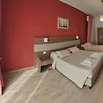 Cavour 4*