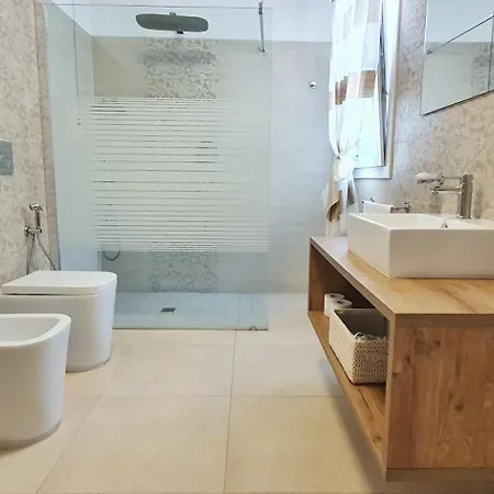 Oda ve Kahvaltı Cavour