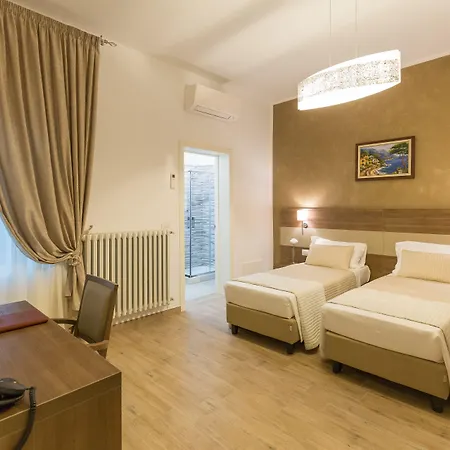 Cavour B&B 코마키오