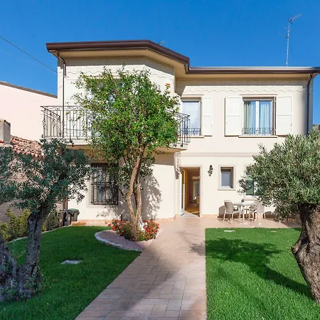 Cavour 3*