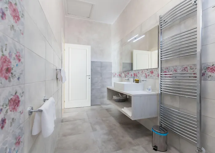 Bed & Breakfast Cavour 4*