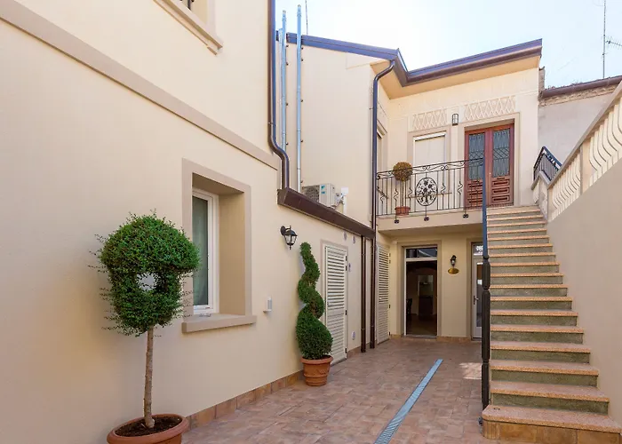 Cavour Bed & Breakfast